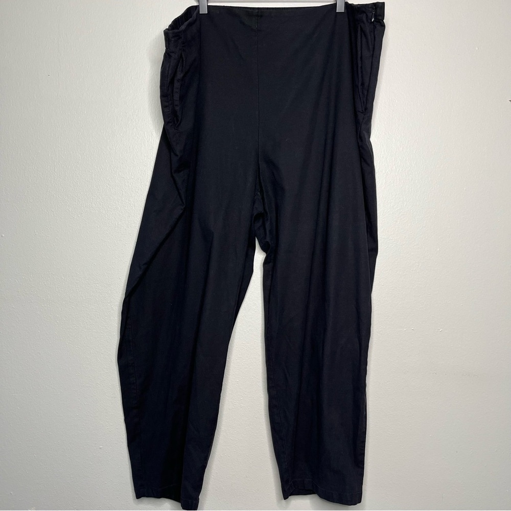Eileen Fisher Black Straight Leg Pants